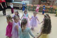 238f5954-fcf2-4a26-af31-d37b4027405d