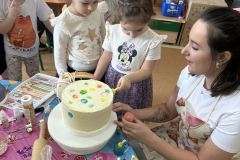 6c1dc8e2-ee9a-4ecb-9e15-d7df4b4849d4