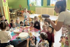 7f46a360-2931-44e4-8d3a-83289701d501