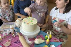 deb56069-dde6-4db2-b576-04c2b52bee9d