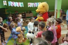 b51ebb7c-bb92-43bd-8a7a-6e58e83a45f6