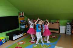 37c21dda-6e9b-4d61-b964-579d4bba3dab