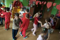 42e34852-4b0b-4d9a-8756-9353f2bec20d