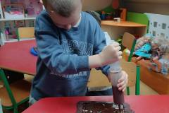 f9d37da6-7d81-44f7-9519-39757429fee3