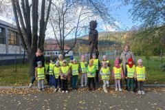 2afe40b9-14b6-42b2-85d2-56f8765807a3