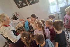 2f44ea8e-1c2d-4400-8f06-b718c7ee78f3