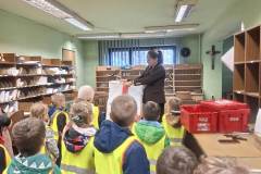 6fb460d4-4a4b-4caa-bd3a-903d29b8c3ba