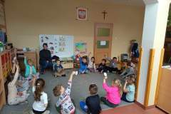 d962a4f1-429e-4e64-9c11-61943becccf4